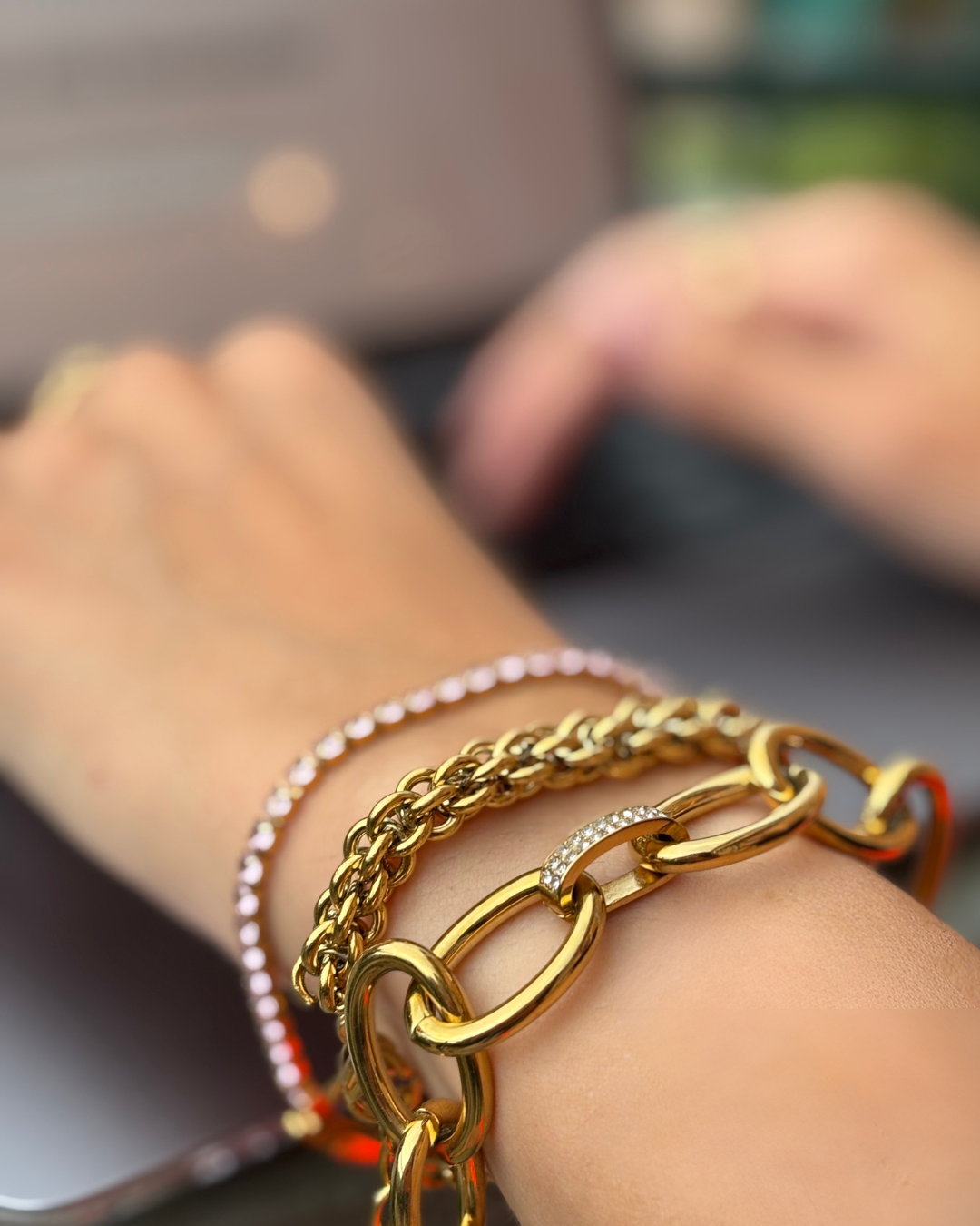 Bracciale a catena e diamantini
